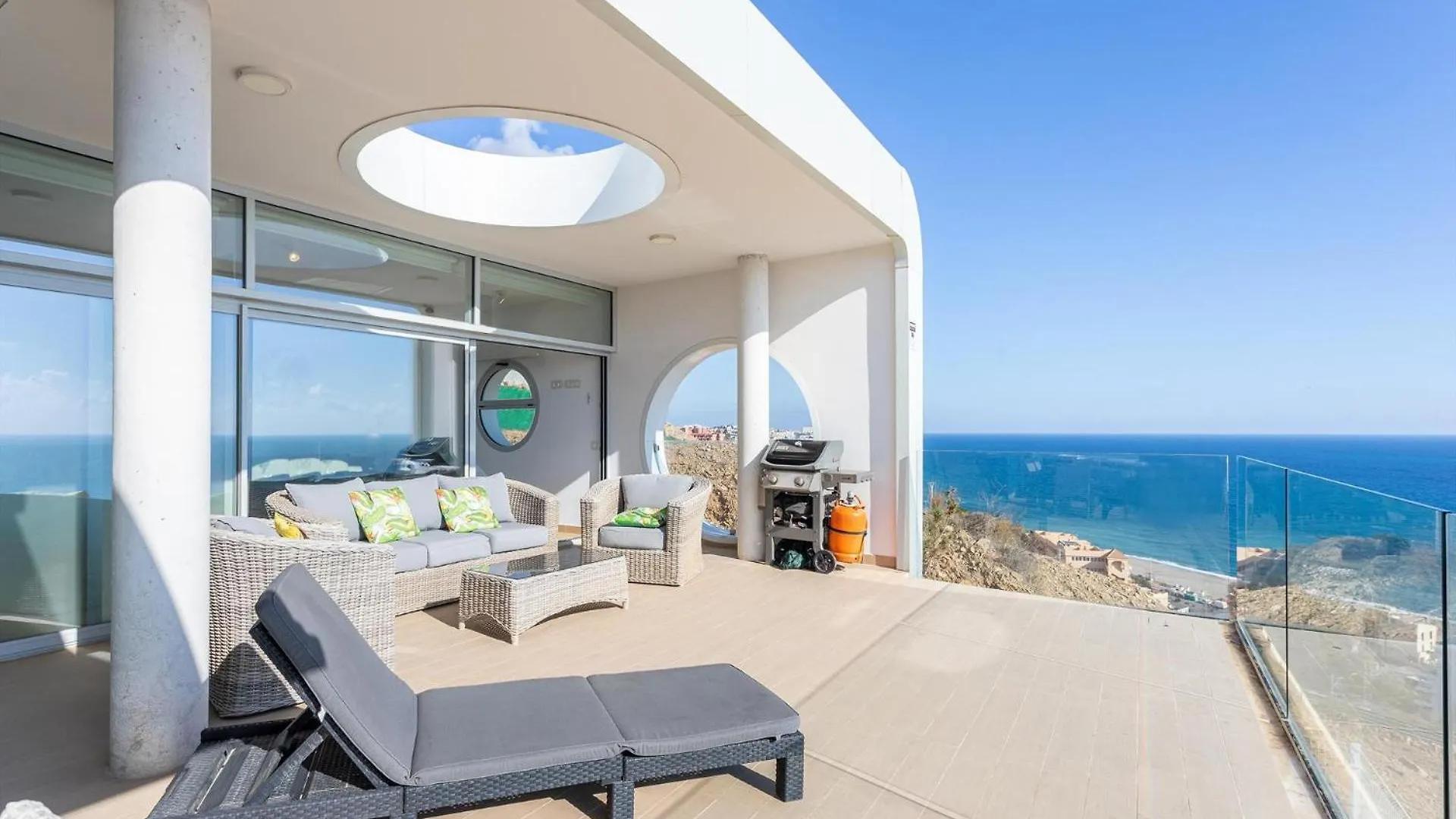Apartment Vivi Homes -Vista Mar Pool, Terrace, Golf & Sea View Fuengirola