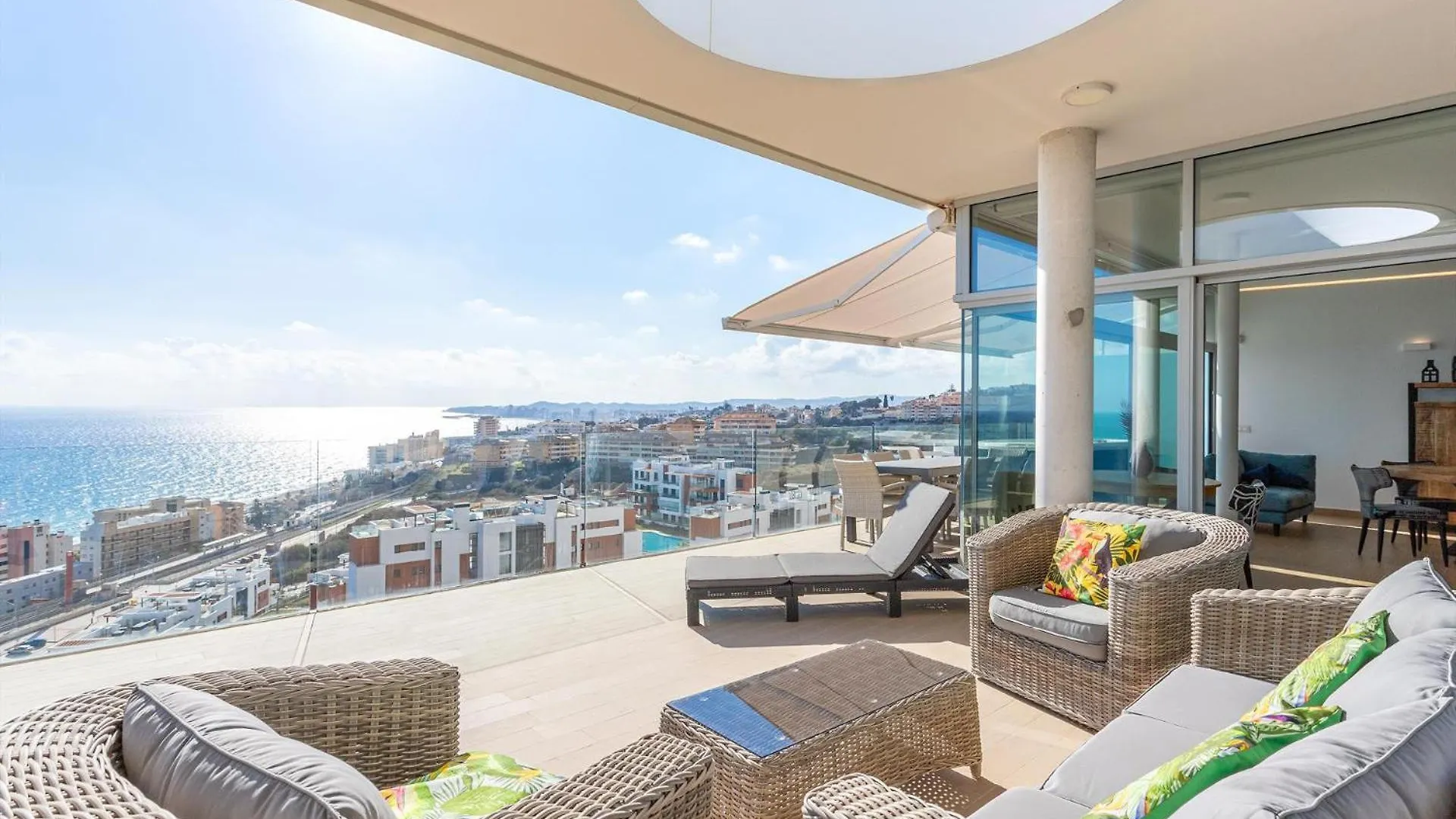 Apartment Vivi Homes -Vista Mar Pool, Terrace, Golf & Sea View Fuengirola Spain